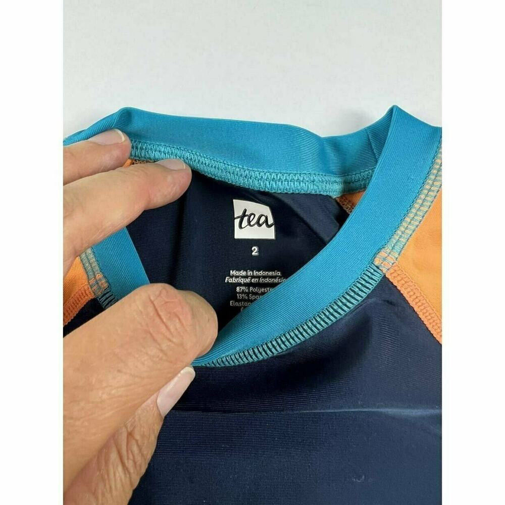 Tea Collection Color Block Short Sleeve Rash Guard size 2 - Picture 6 of 6